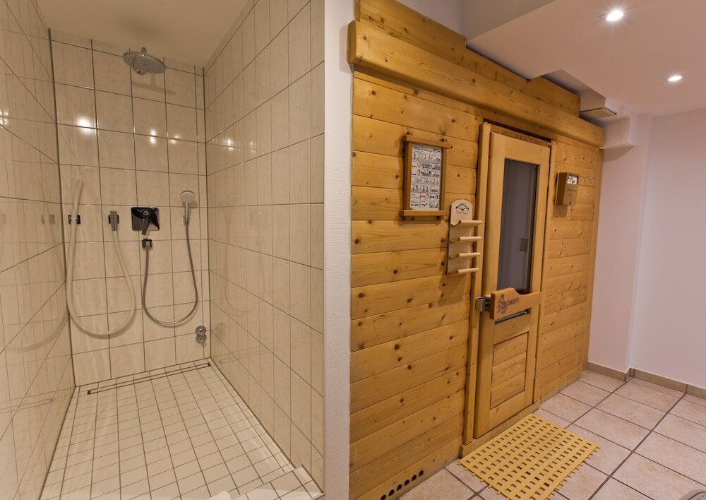 Фото Astor & Aparthotel