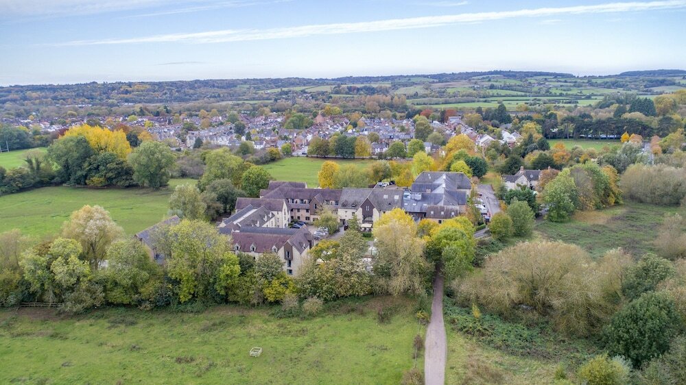 Фото Voco Oxford Spires Hotel