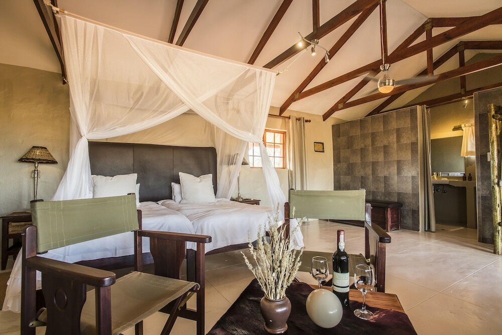 Фото Bagatelle Kalahari Game Ranch