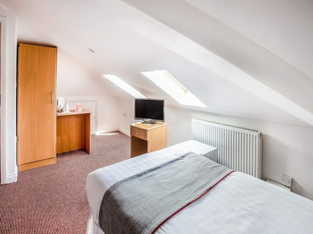 Фото Oyo London Guest House