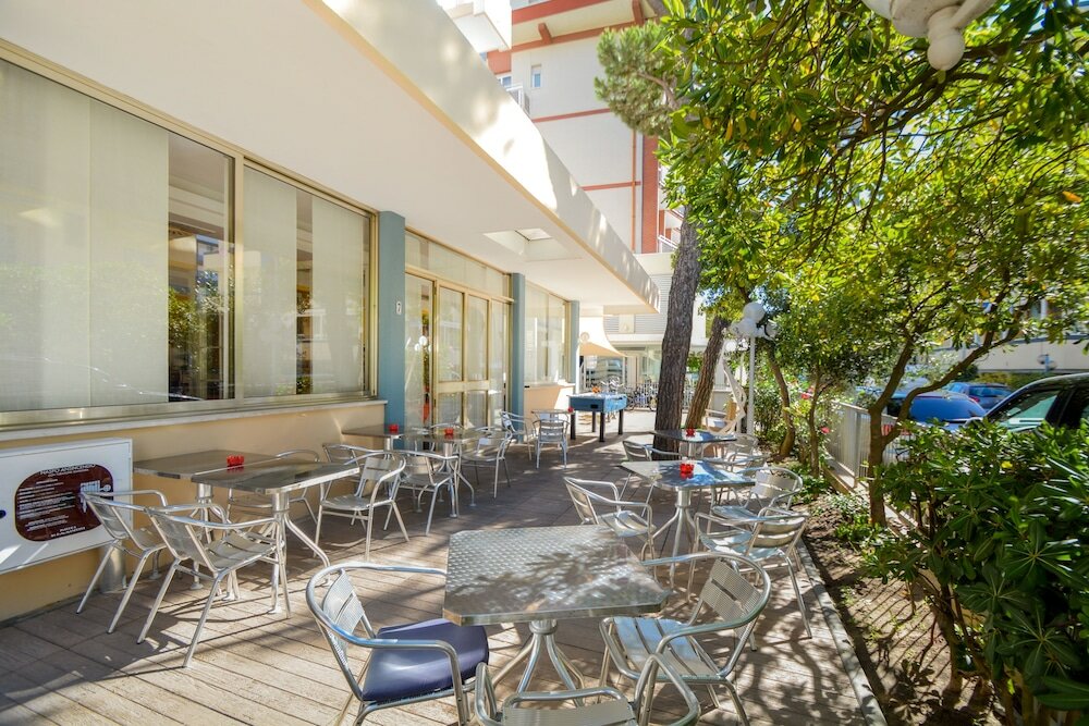 Фото Hotel Mirabella