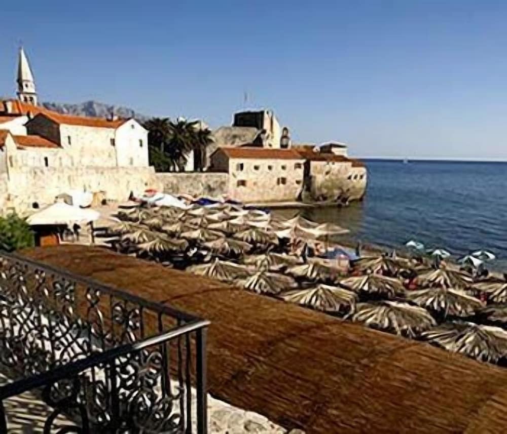 Фото Отель Astoria Budva - Montenegro