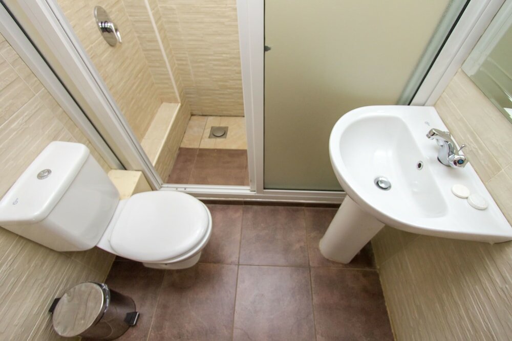 Фото Pinecone Hotel