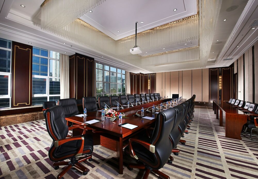 Фото Holiday Inn Express Luoyang City Center