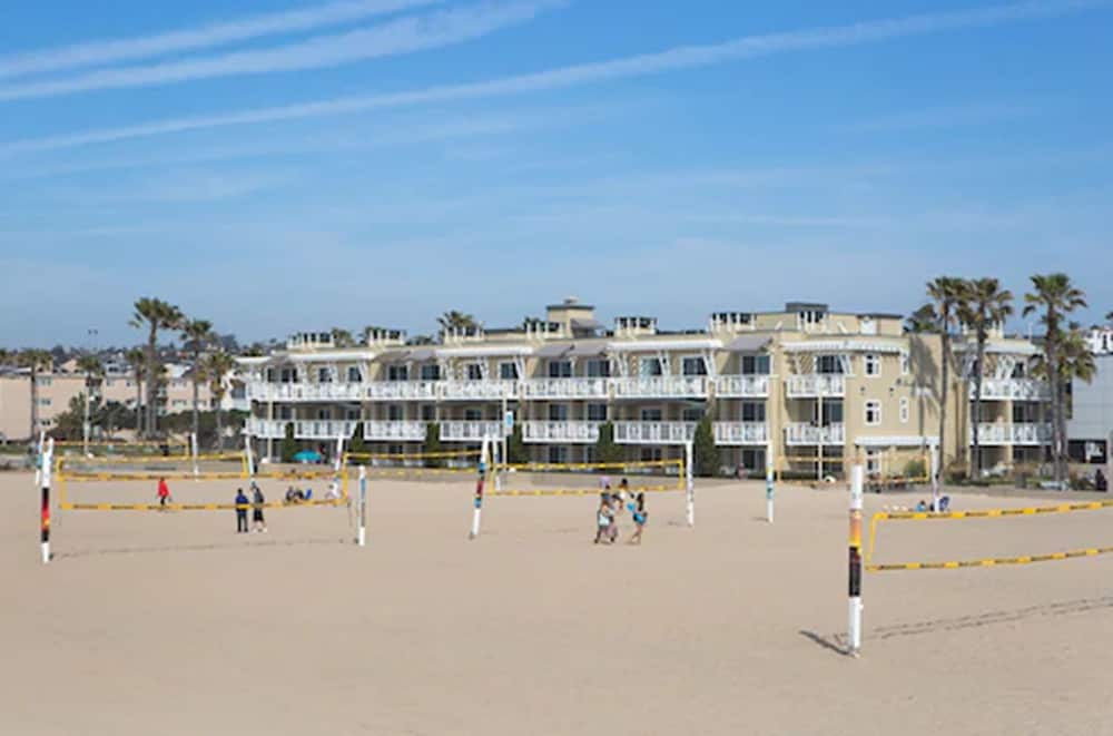 Фото Beach House Hotel at Hermosa Beach
