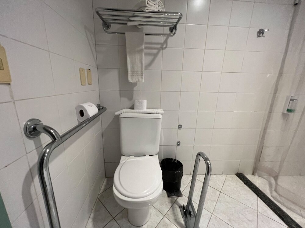 Фото Master Express Alberto Bins