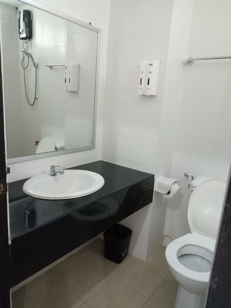 Фото Komol Residence Bangkok