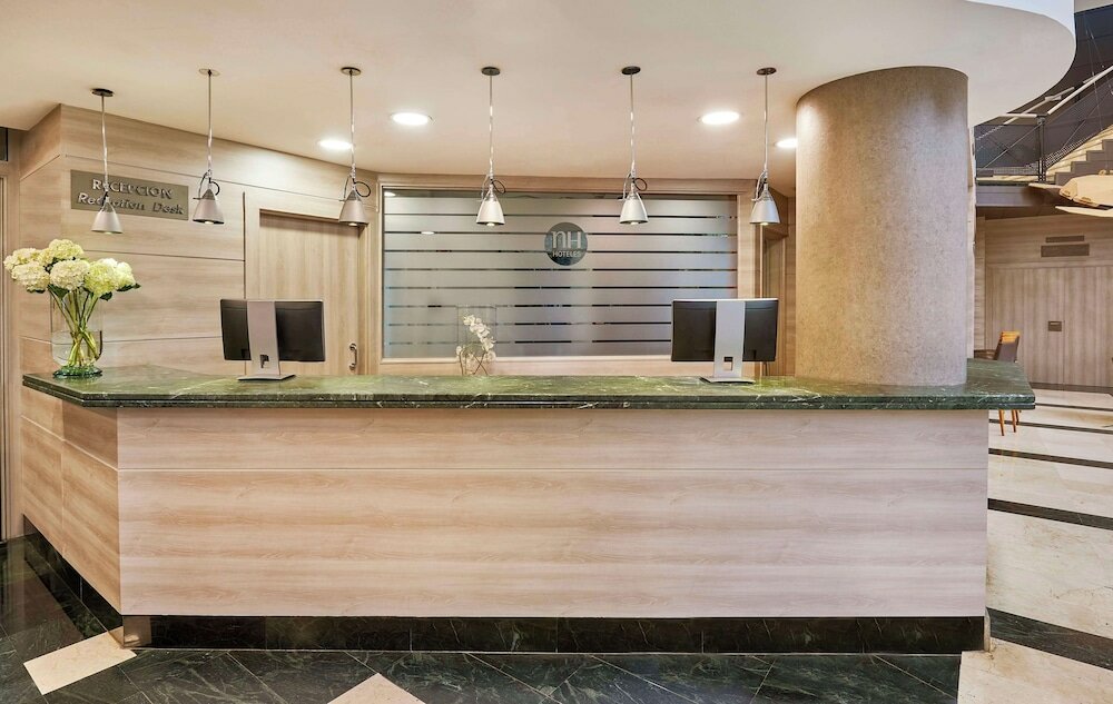 Фото Nh Valencia Las Artes