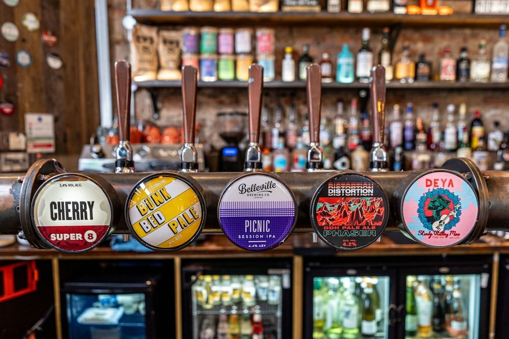 Фото PubLove  The Crown Battersea