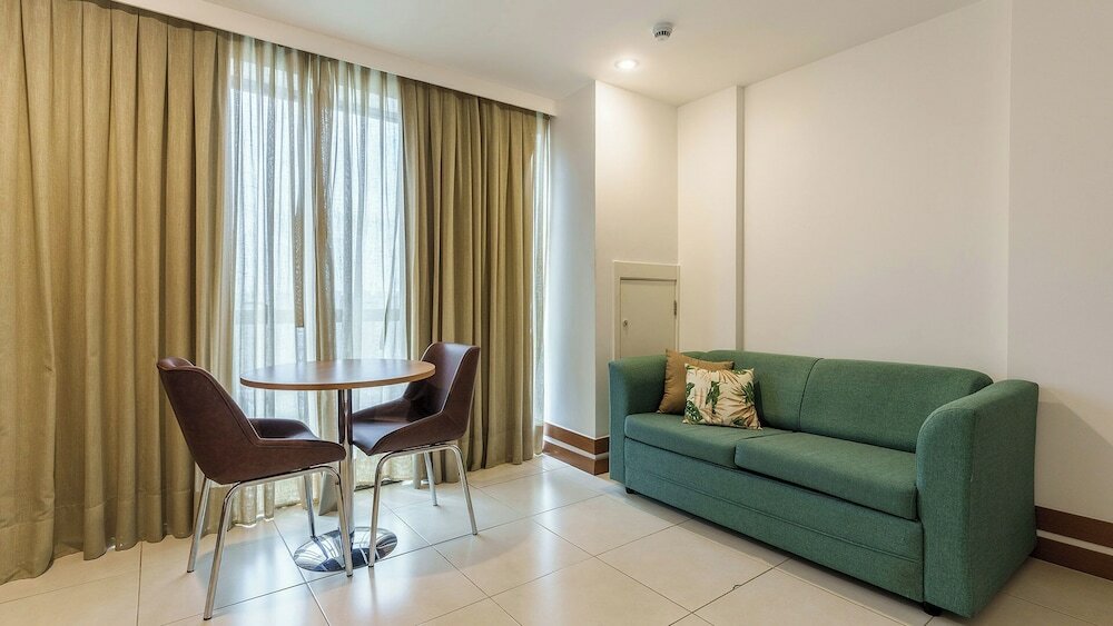 Фото Athos Bulcão Hplus Executive