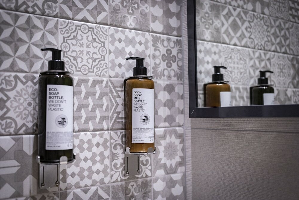 Фото Petit Palace Plaza de la Reina