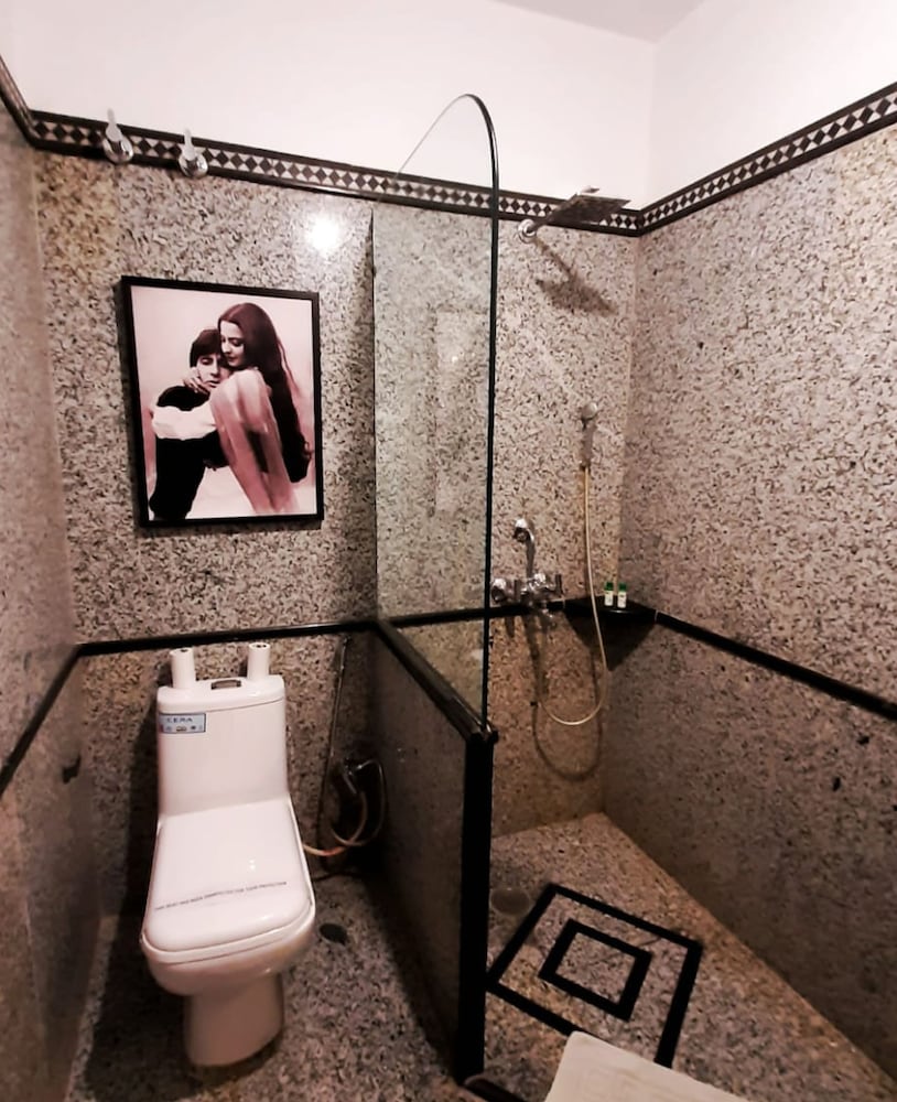 Фото Hotel Pleasant Haveli