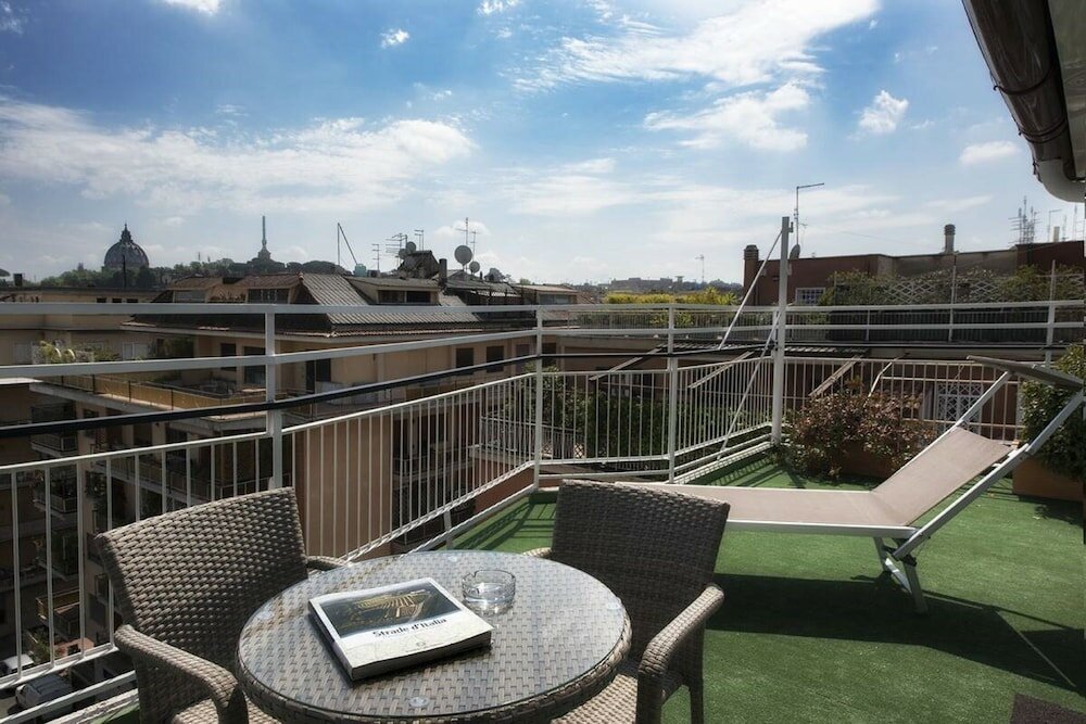 Фото Hotel Pacific