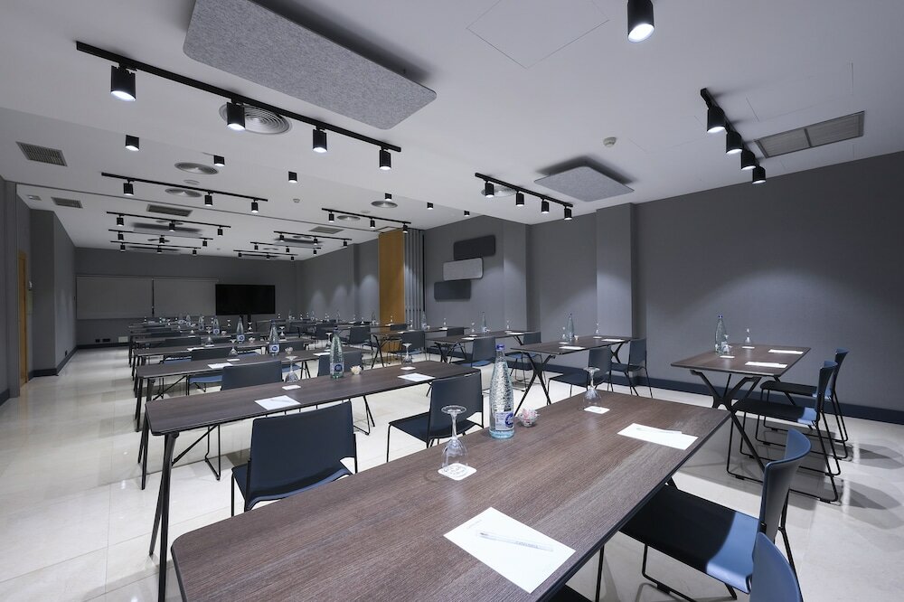 Фото Catalonia La Maquinista