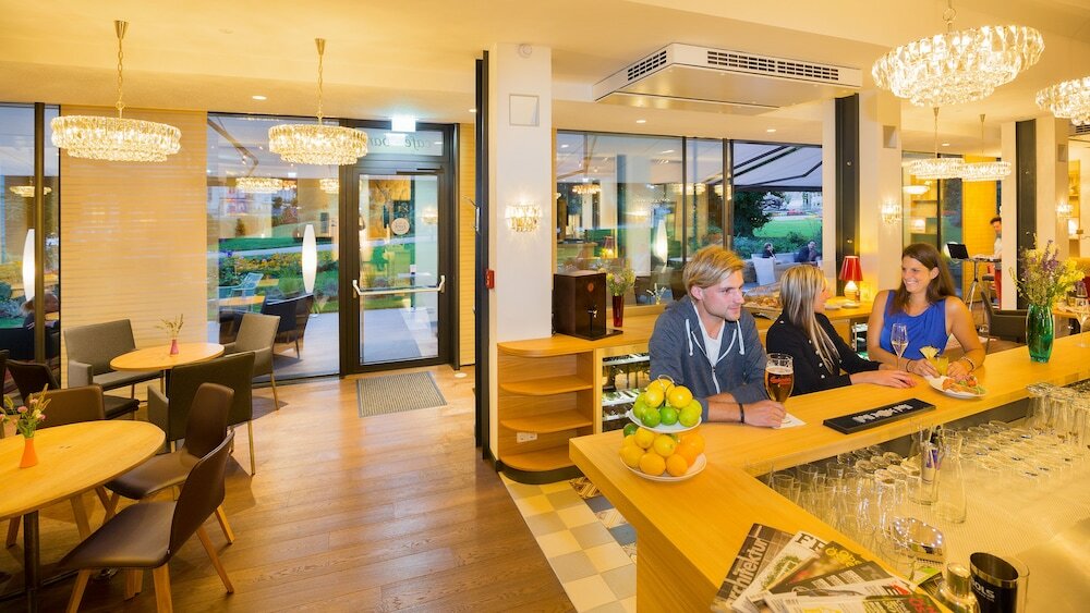 Фото At the Park Hotel