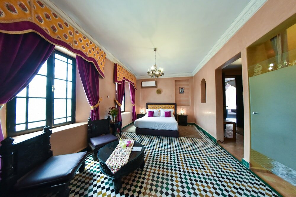 Фото Riad Yacout