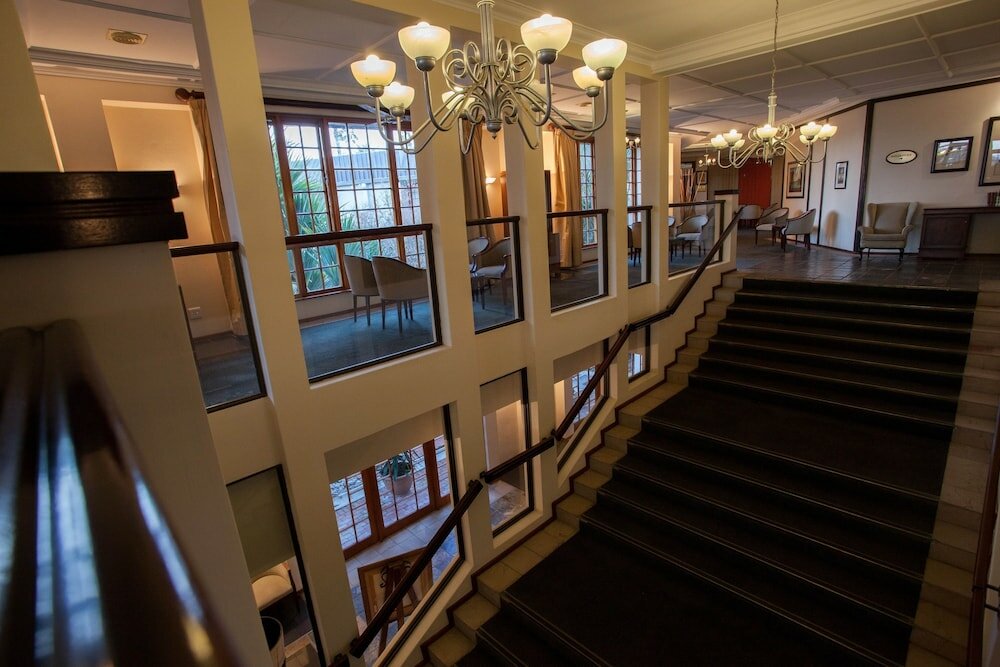 Фото The Wilderness Hotel