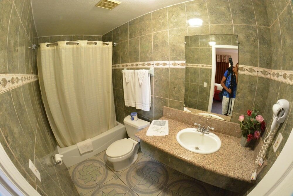 Фото Palace Inn Oxnard