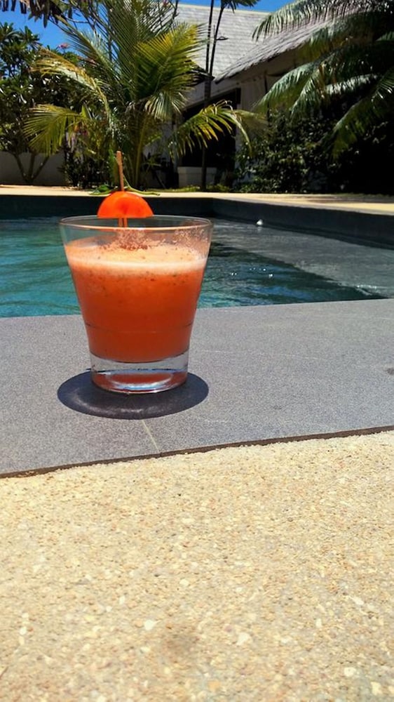 Фото Villa Kalachuchi B&b