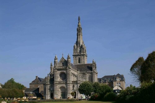 Внешний вид отеля Brit Hotel La Croix Blanche в Сент-Анн-д'Оре, фото 3