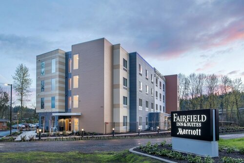 Гостиница Fairfield Inn & Suites by Marriott Eugene East/Springfield в Юджине