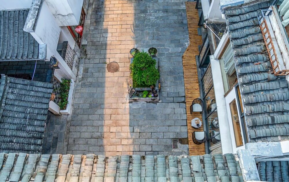 Фото Secret Courtyard Resort Hotel