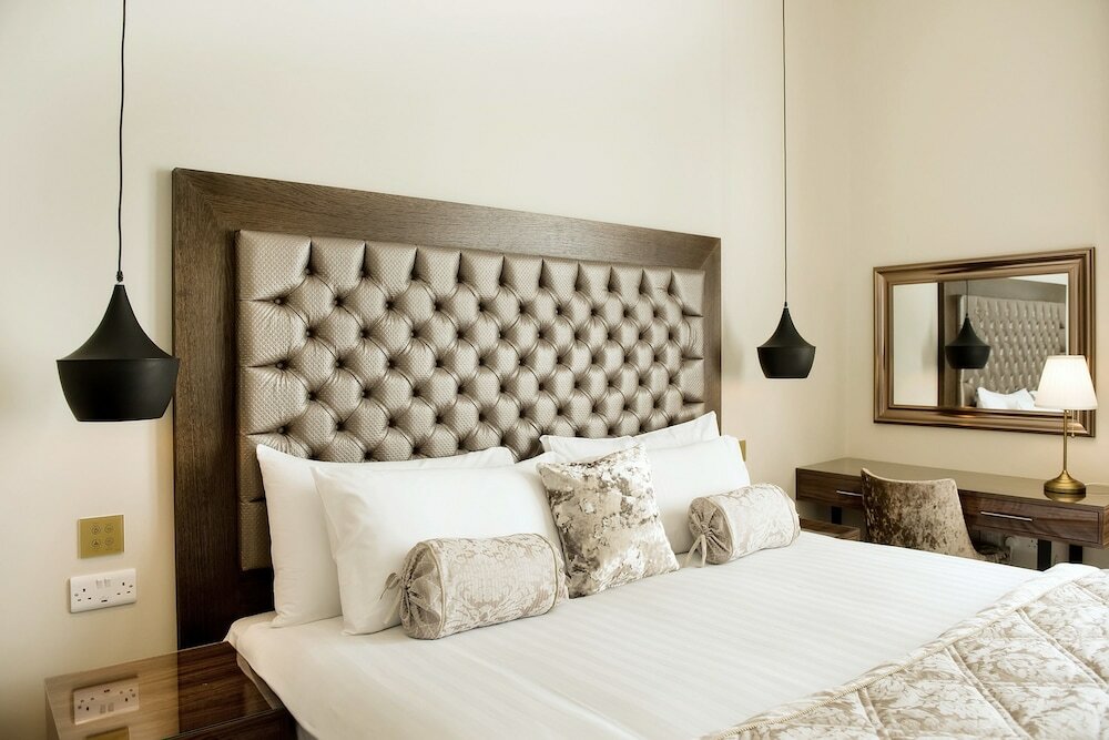 Фото Lansbury Heritage Hotel