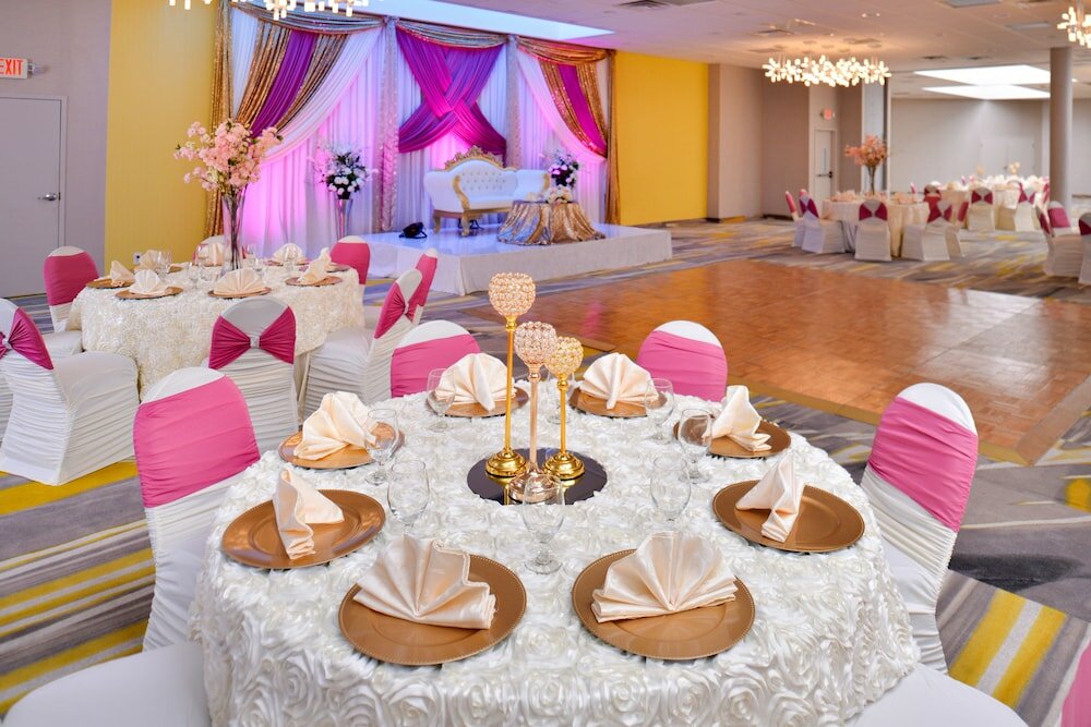 Фото Holiday Inn Richardson, an Ihg Hotel