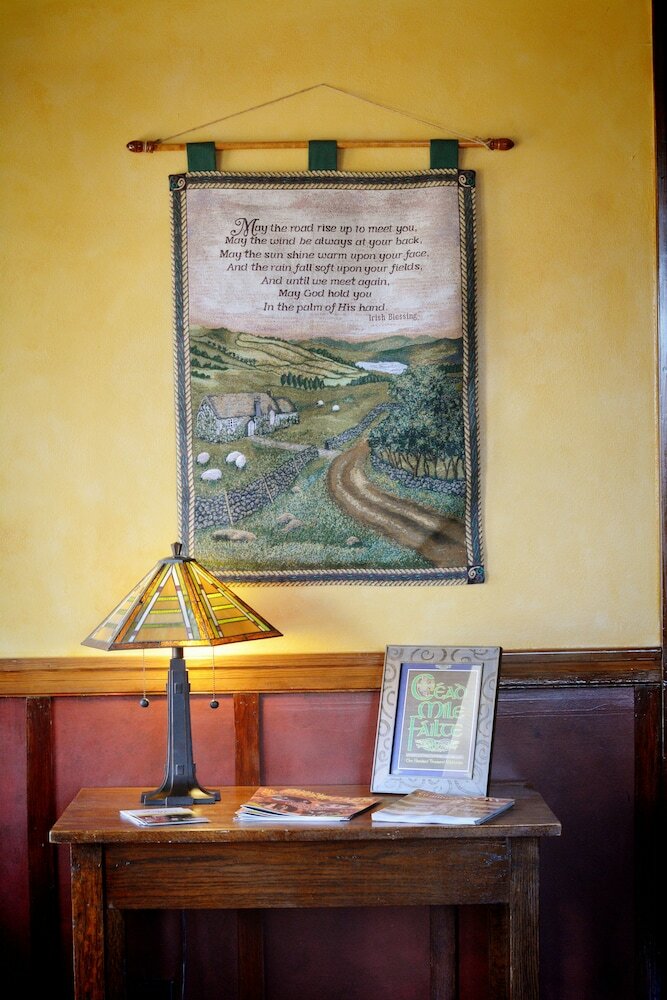 Фото Iron Horse Inn