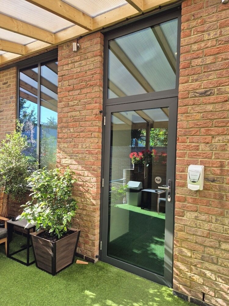 Фото London City Airport Hotel