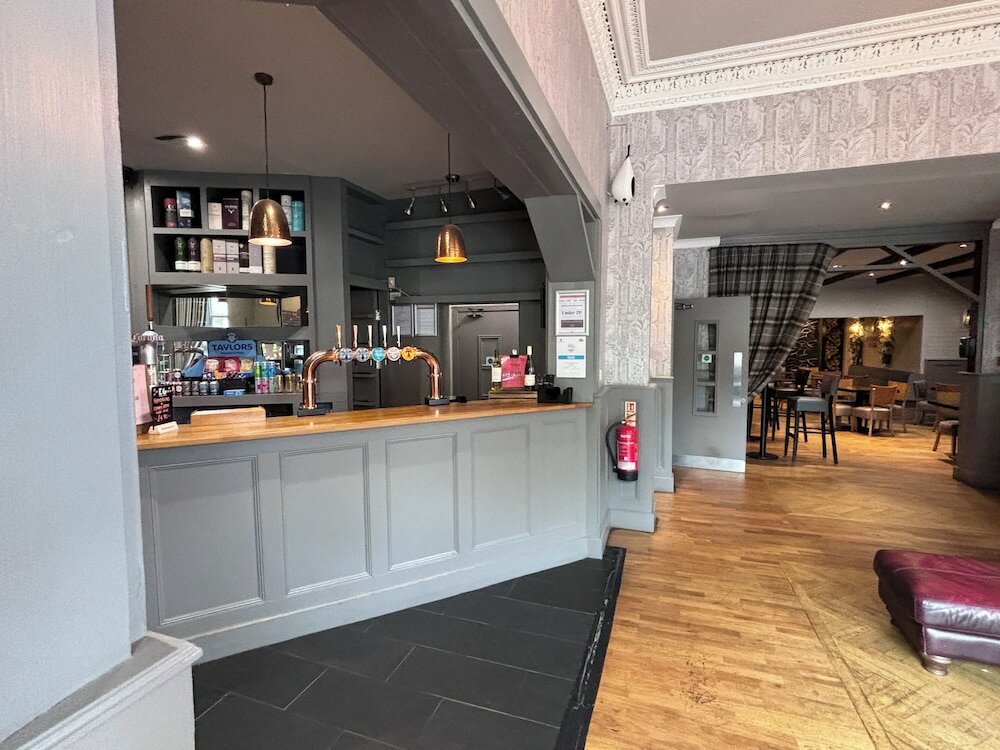 Фото Richmond Park Hotel