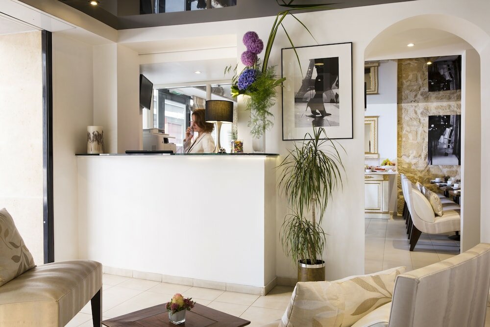 Фото Hotel and Residence du Lion d'Or