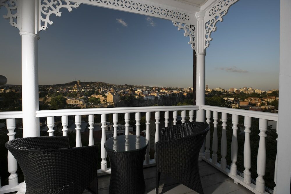 Фото Citadel Narikala Hotel 