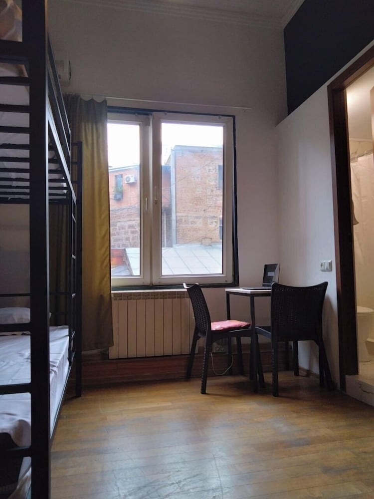 Фото Moosica Hostel