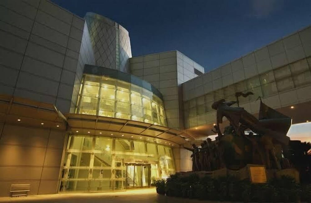 Hotel Seda Residences Makati, Earth, photo