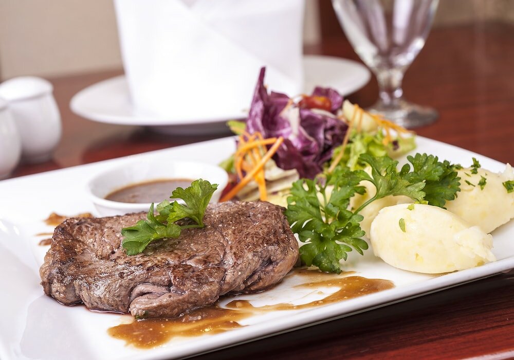 Фото Conifer Boutique Hotel