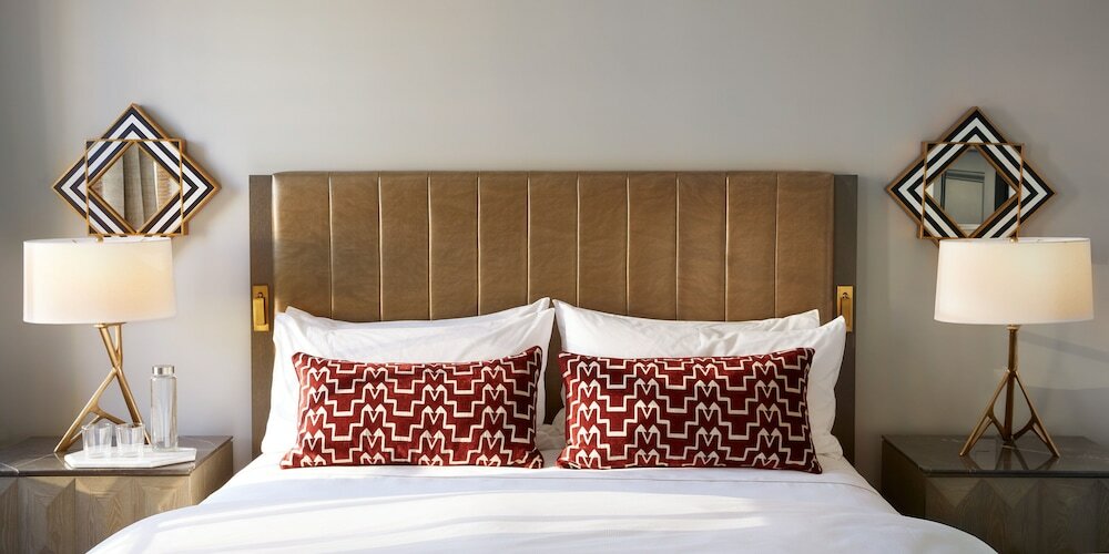 Фото The Plaza Hotel Pioneer Park