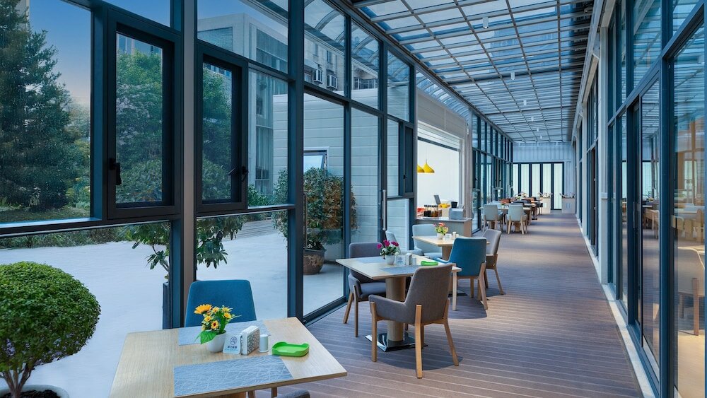 Фото Holiday Inn Express Kunming West, an Ihg Hotel