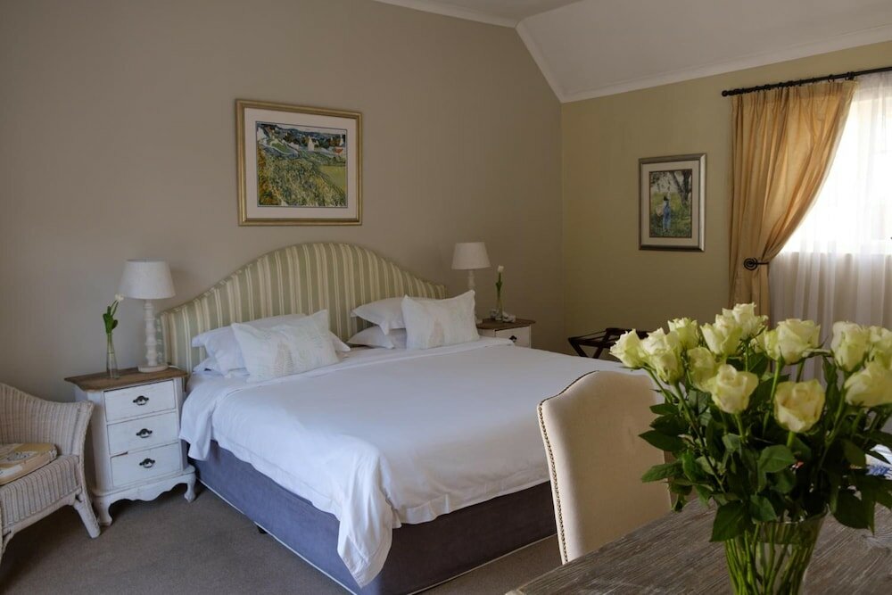 Фото White Lodge Constantia Guest House