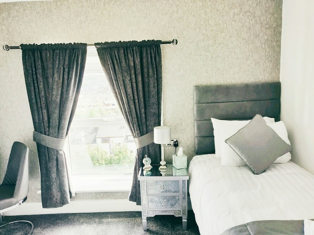 Фото Angel House Bed & Breakfast