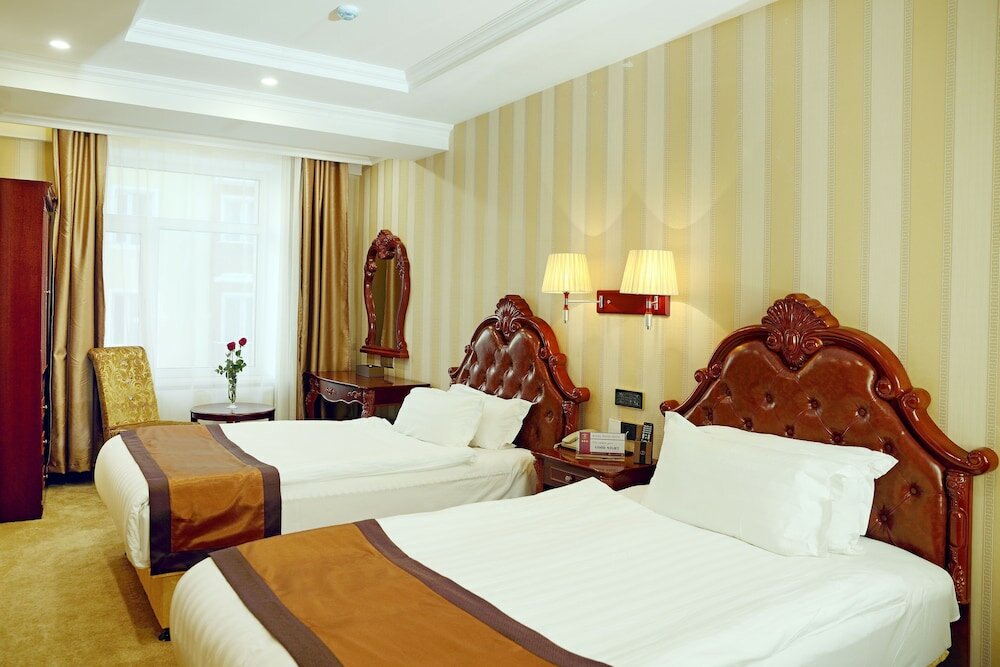 Фото Royal House Hotel 2