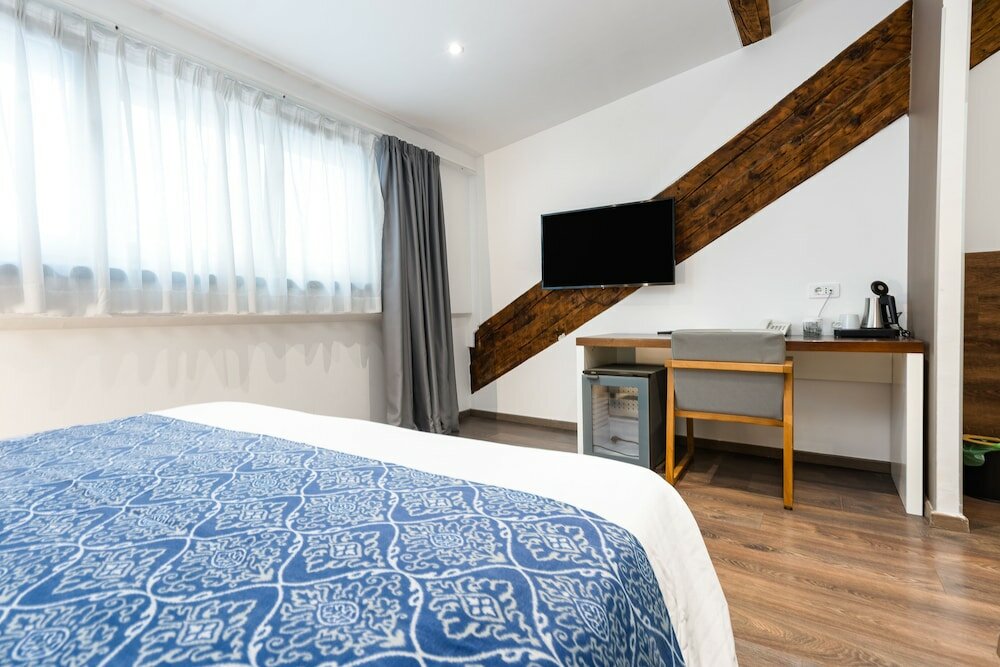 Фото Azur Palace Luxury Rooms