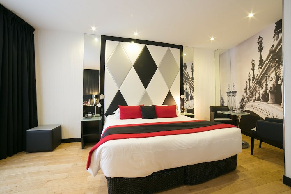 Фото Hôtel L'Empire Paris