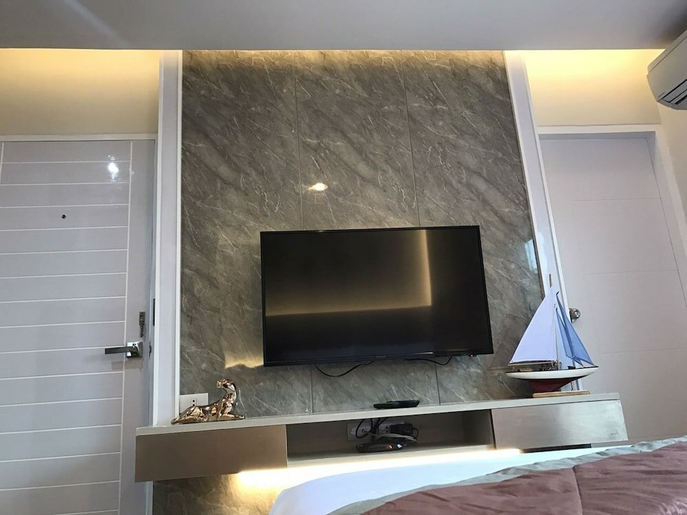 Фото Sureena Hotel