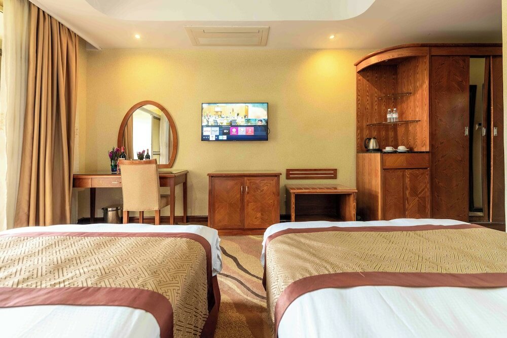 Фото Mbale Resort Hotel