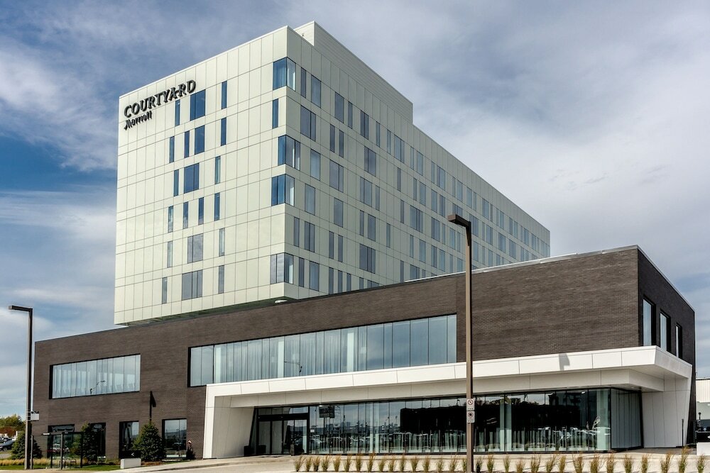 Фото Courtyard by Marriott Quebec City