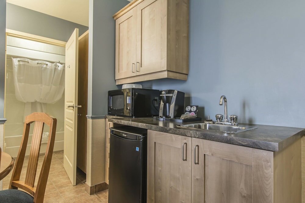 Фото Quality Inn Riviere-du-loup