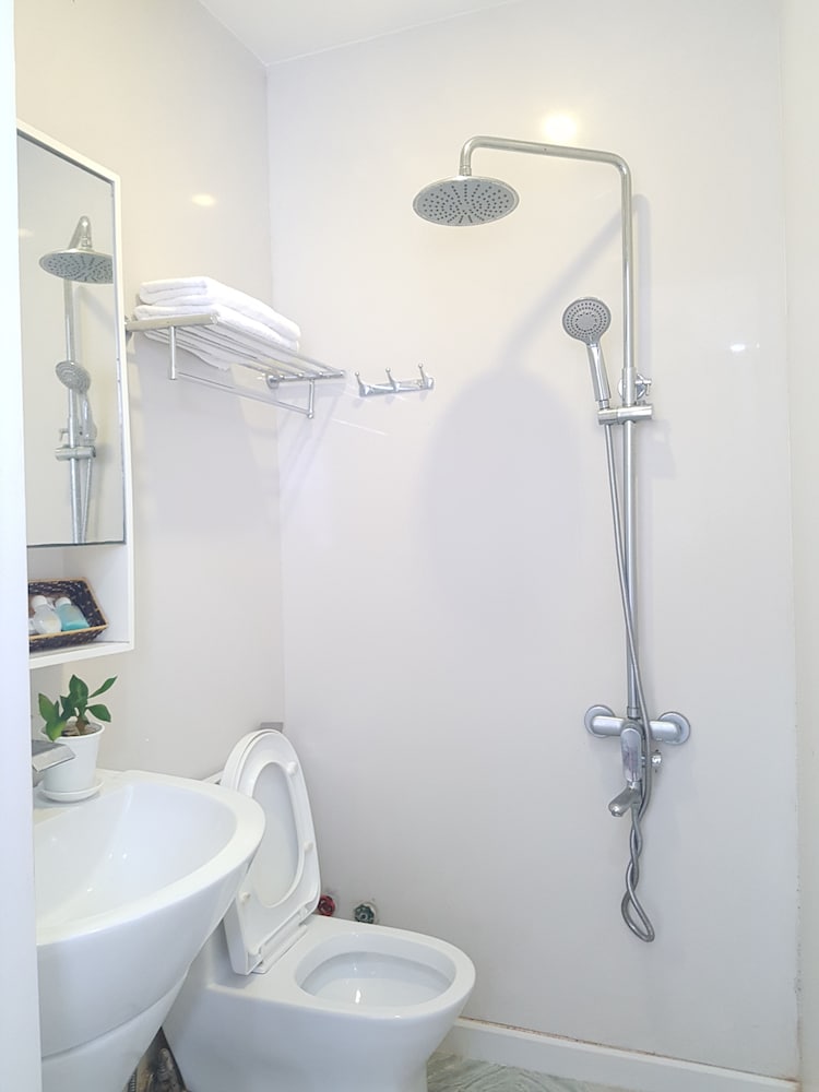 Фото Daystar Hotel