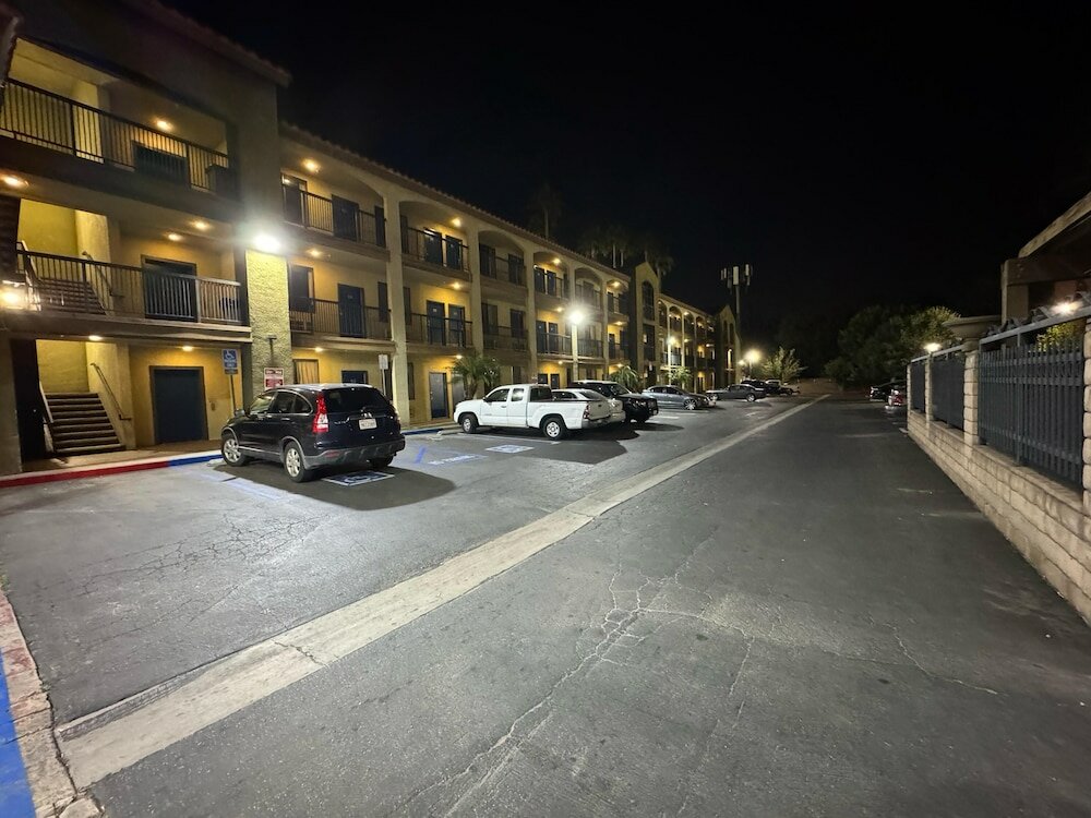 Фото Five Star Inn West Covina