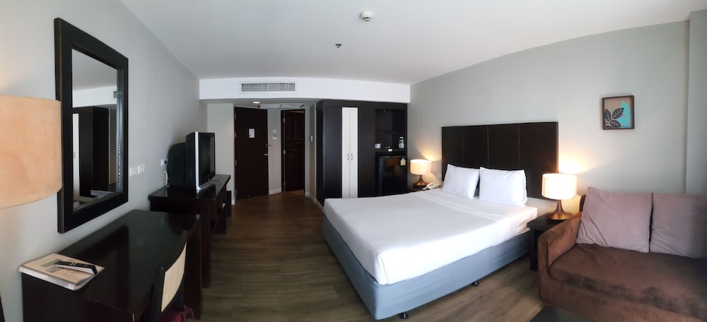 Фото Summer Spring Hotel